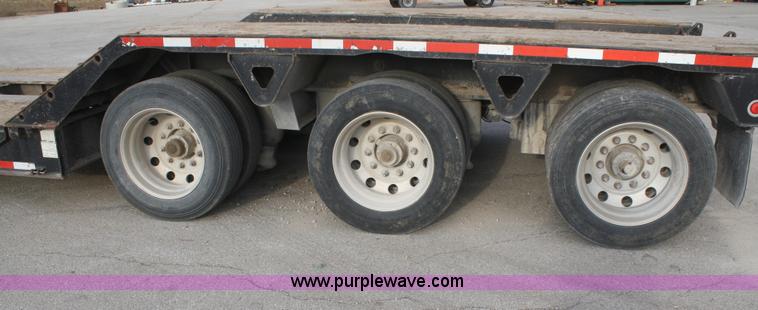 image for item B5047 2006 Trail King 53' triple axle detach trailer with tag axle