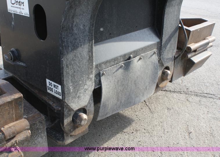 image for item B5047 2006 Trail King 53' triple axle detach trailer with tag axle