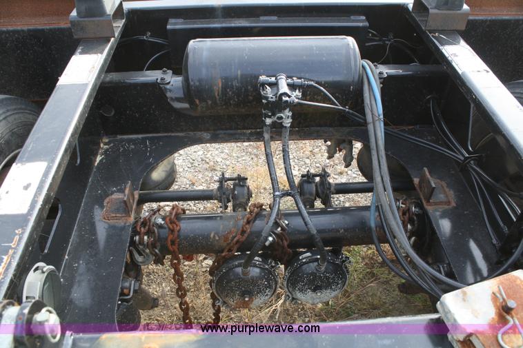 image for item B5047 2006 Trail King 53' triple axle detach trailer with tag axle