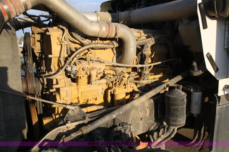 image for item B5048 1999 Kenworth W900 semi truck