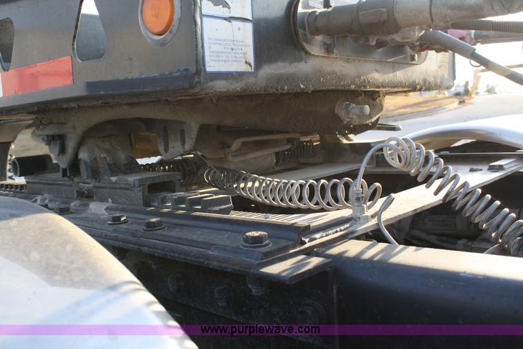 image for item B5048 1999 Kenworth W900 semi truck