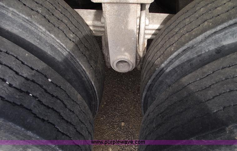 image for item B5050 1998 Travis 26' barrel end dump trailer