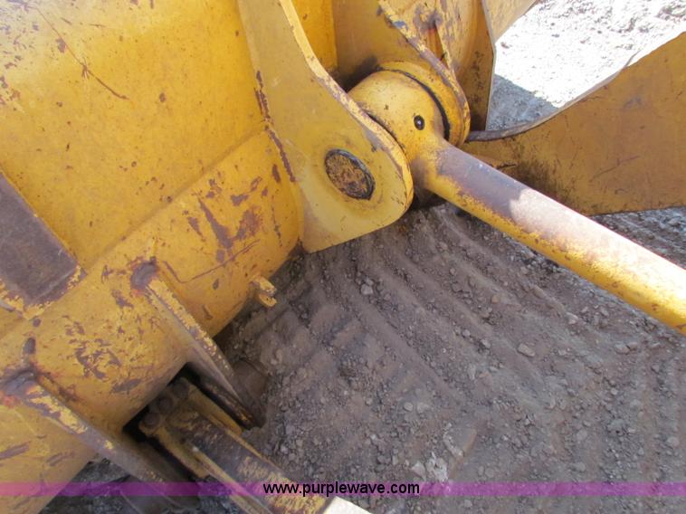 image for item C5691 1998 Caterpillar 963B track loader
