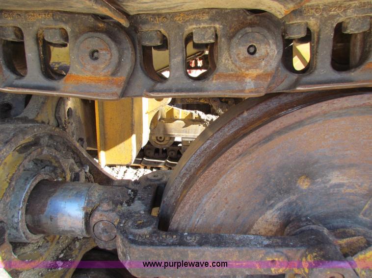 image for item C5691 1998 Caterpillar 963B track loader