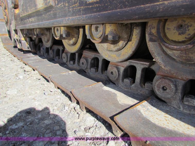 image for item C5691 1998 Caterpillar 963B track loader