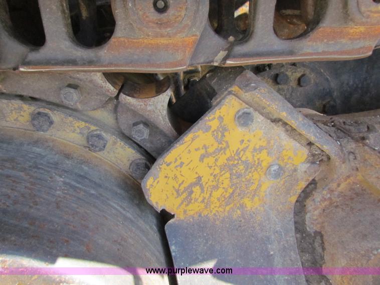 image for item C5691 1998 Caterpillar 963B track loader