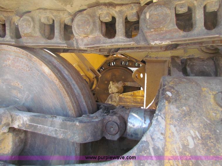 image for item C5691 1998 Caterpillar 963B track loader