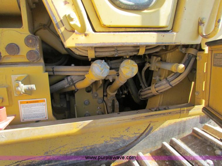 image for item C5691 1998 Caterpillar 963B track loader