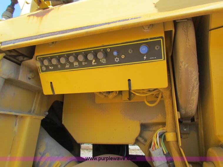 image for item C5691 1998 Caterpillar 963B track loader