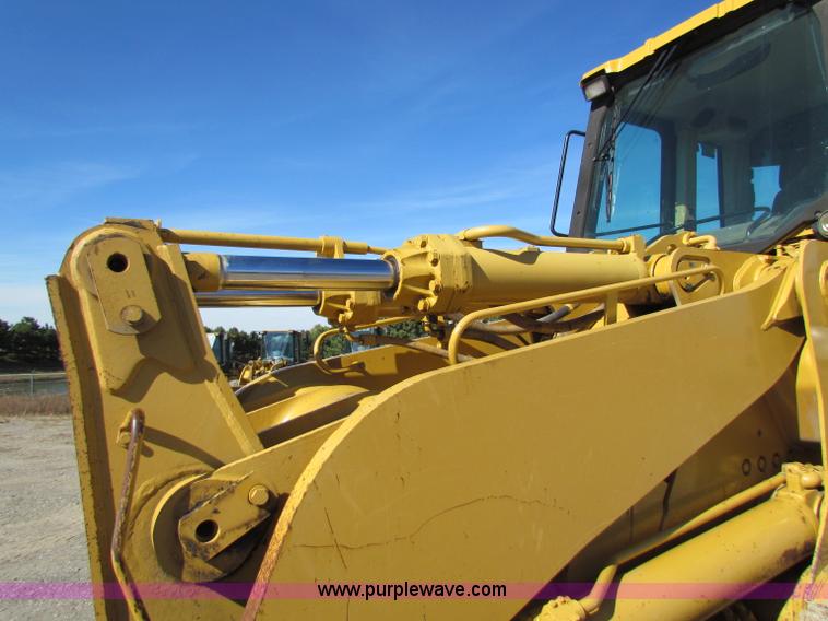 image for item C5692 2001 Caterpillar 973C track loader