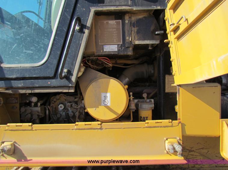 image for item C5692 2001 Caterpillar 973C track loader