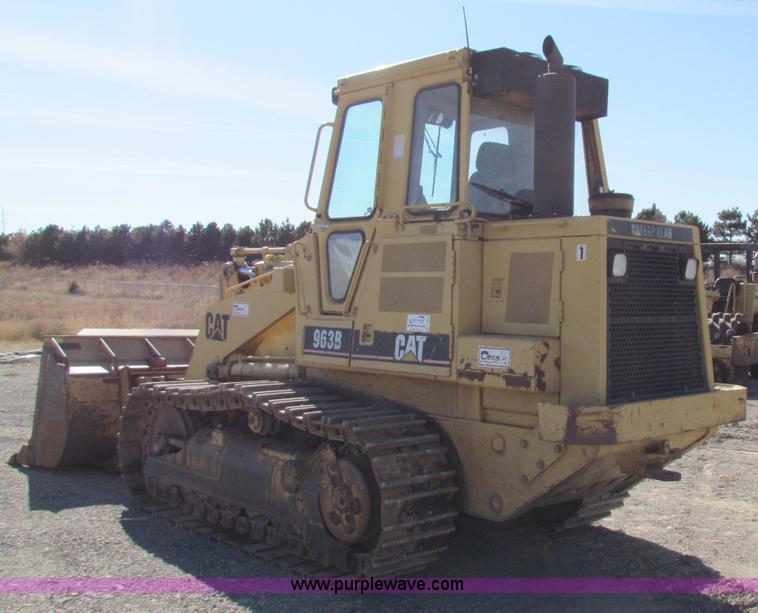 image for item C5693 1997 Caterpillar 963B track loader