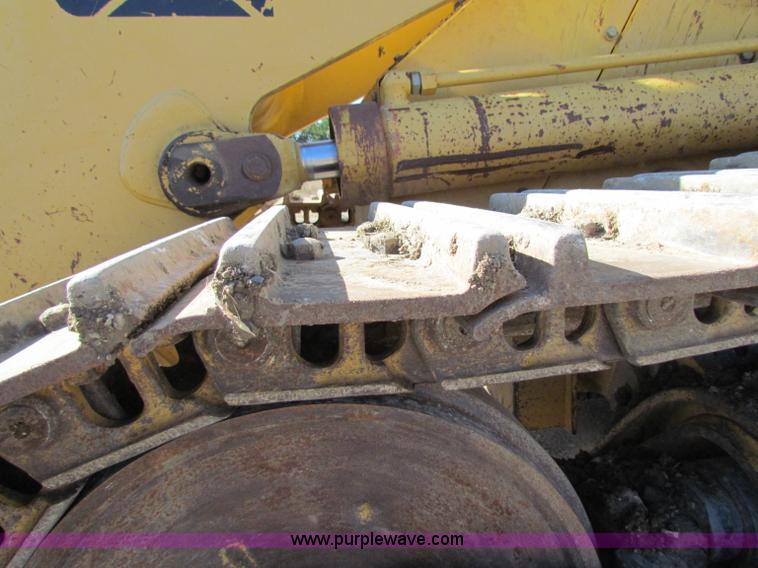 image for item C5693 1997 Caterpillar 963B track loader
