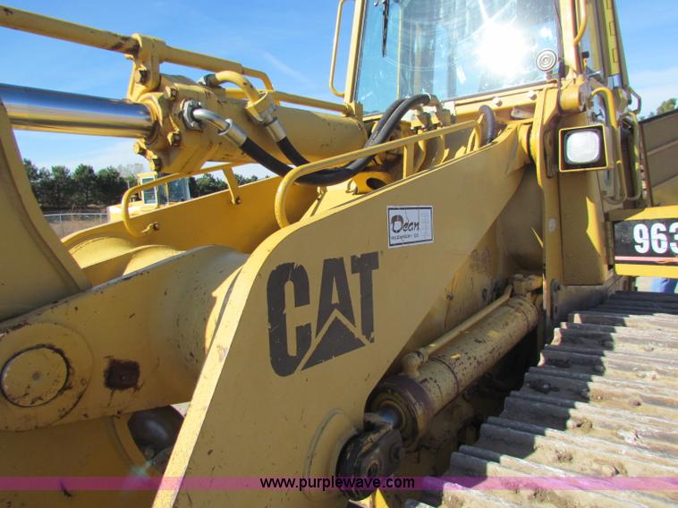 image for item C5693 1997 Caterpillar 963B track loader