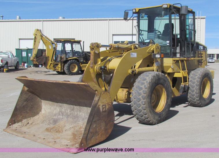 image for item C5694 1997 Caterpillar 928G wheel loader