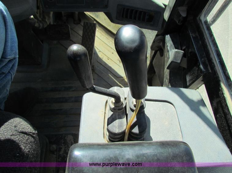 image for item C5694 1997 Caterpillar 928G wheel loader