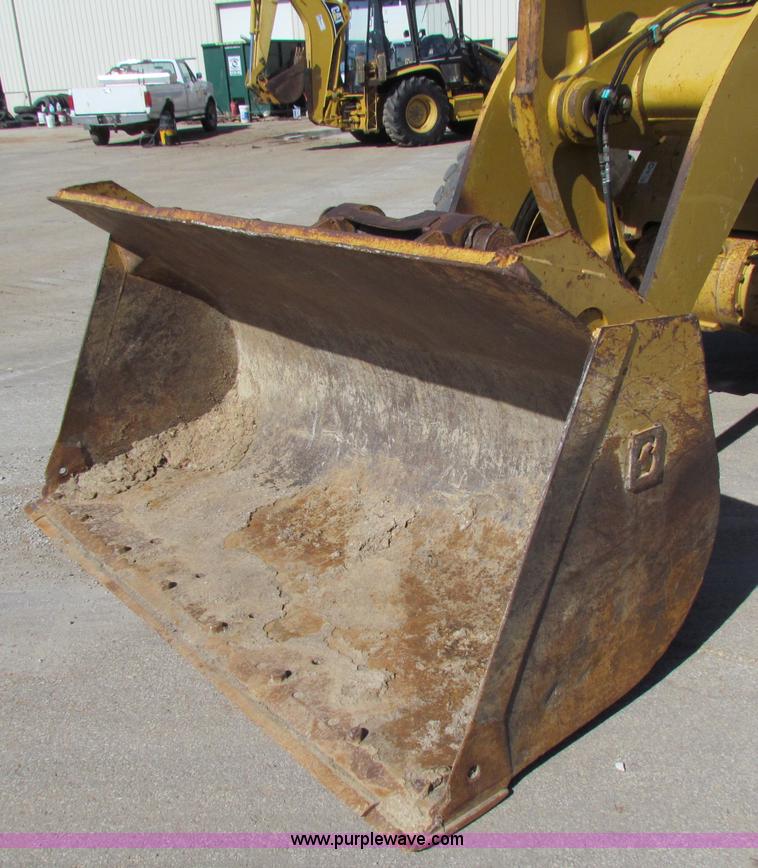 image for item C5694 1997 Caterpillar 928G wheel loader