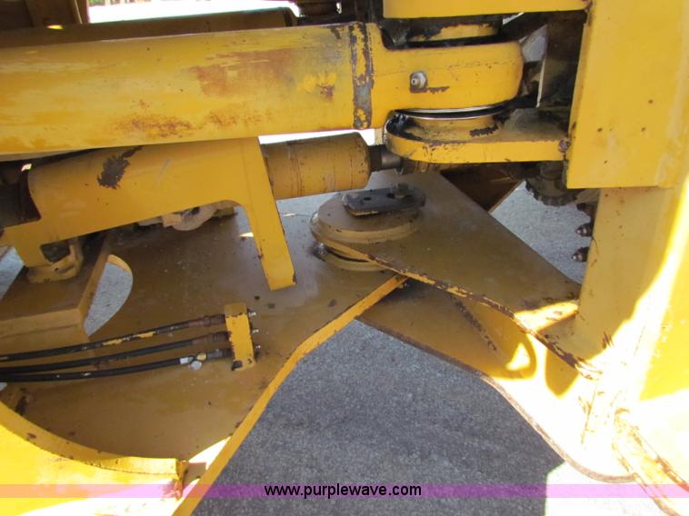 image for item C5694 1997 Caterpillar 928G wheel loader