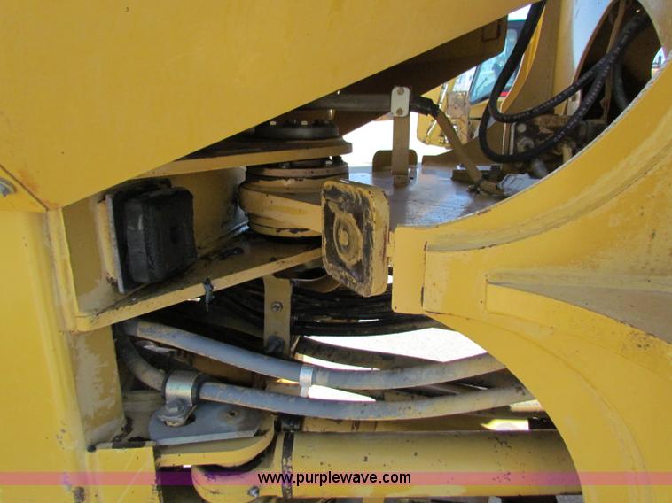 image for item C5694 1997 Caterpillar 928G wheel loader
