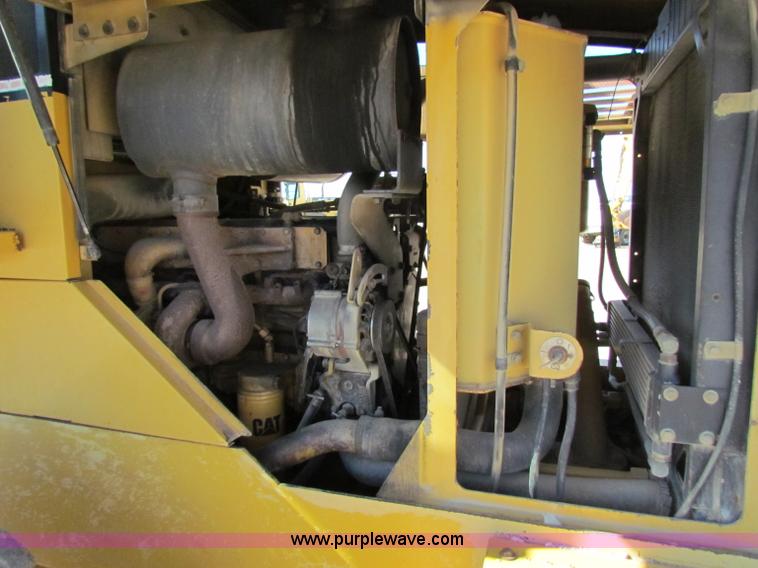 image for item C5694 1997 Caterpillar 928G wheel loader