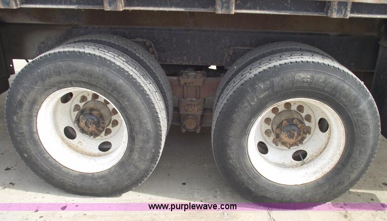 image for item C5701 1999 Sterling L9500 crane truck