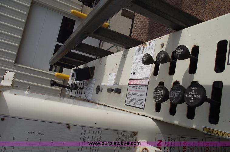 image for item C5701 1999 Sterling L9500 crane truck