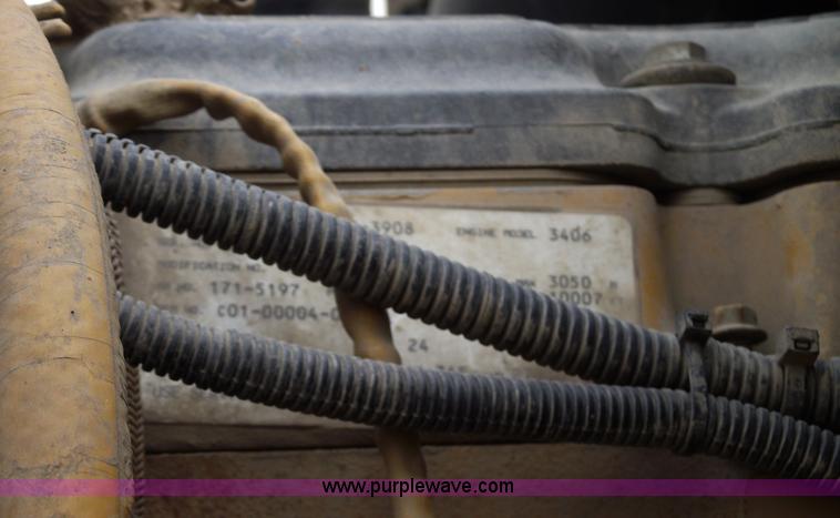 image for item C5701 1999 Sterling L9500 crane truck