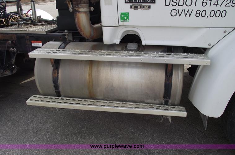 image for item C5703 2003 Sterling L9500 semi truck