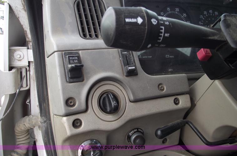 image for item C5707 2001 Sterling A9500 semi truck