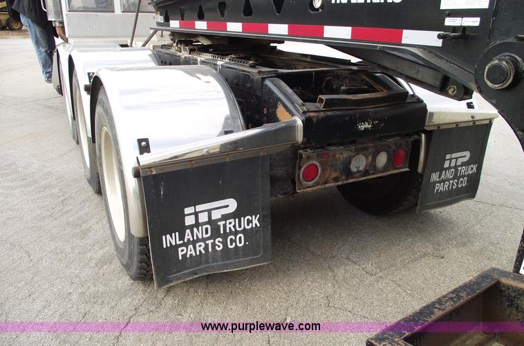 image for item C5708 1997 Peterbilt 378 triple axle semi truck