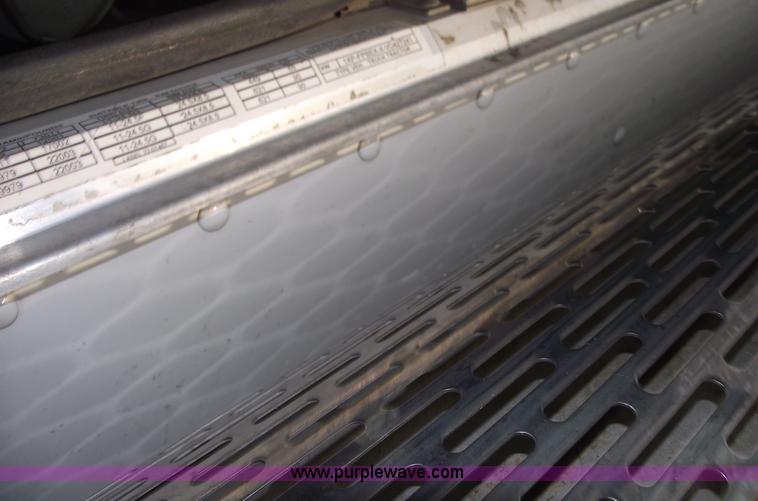 image for item C5708 1997 Peterbilt 378 triple axle semi truck