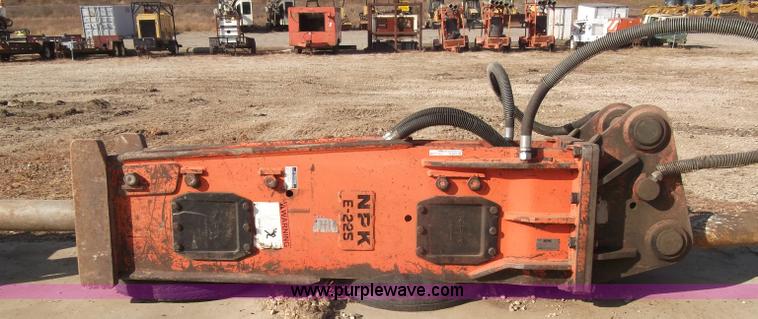 image for item G9073 NPKE 225 hammer