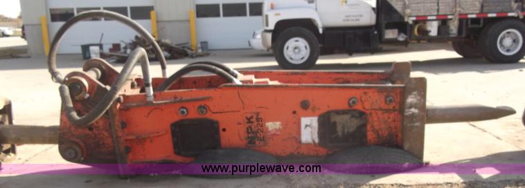 image for item G9073 NPKE 225 hammer