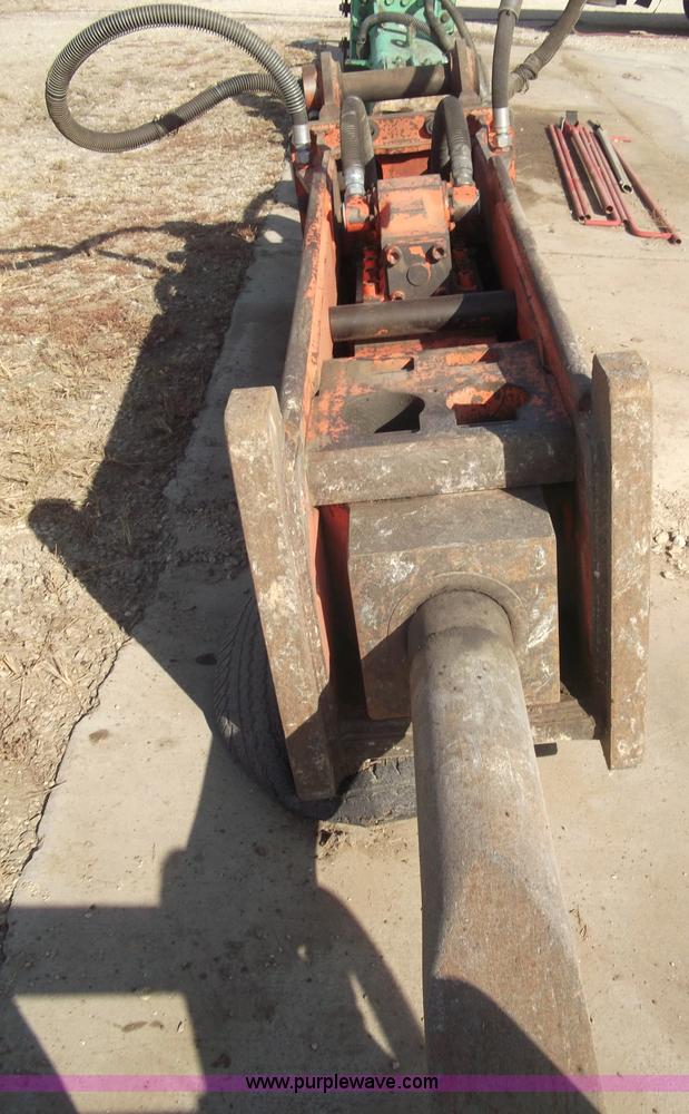 image for item G9073 NPKE 225 hammer