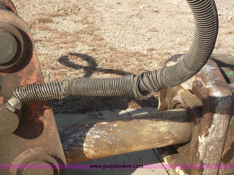 image for item G9073 NPKE 225 hammer