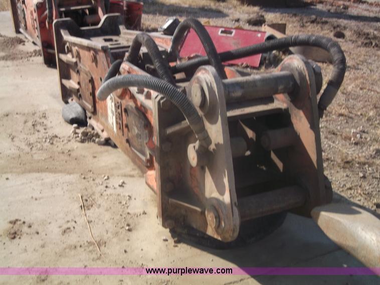 image for item G9074 NPK GH-18 hammer for Komatsu 400