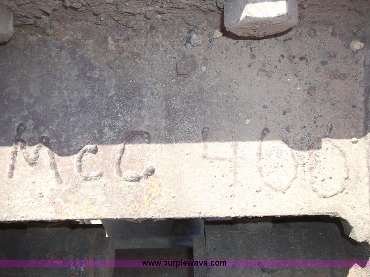 image for item G9074 NPK GH-18 hammer for Komatsu 400