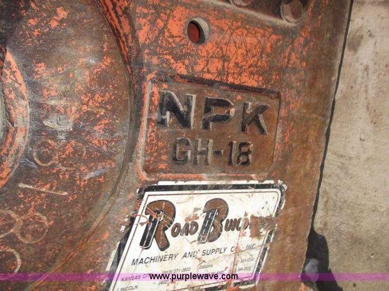 image for item G9074 NPK GH-18 hammer for Komatsu 400