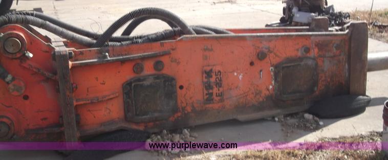 image for item G9075 NPK E-225 hammer for Komatsu 400