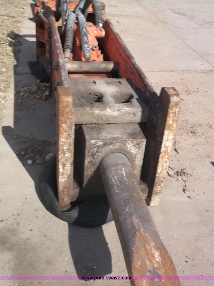 image for item G9075 NPK E-225 hammer for Komatsu 400