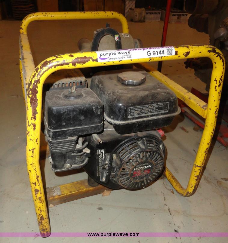 image for item G9144 Wacker water pump