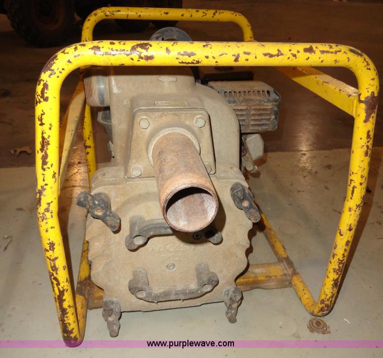 image for item G9144 Wacker water pump
