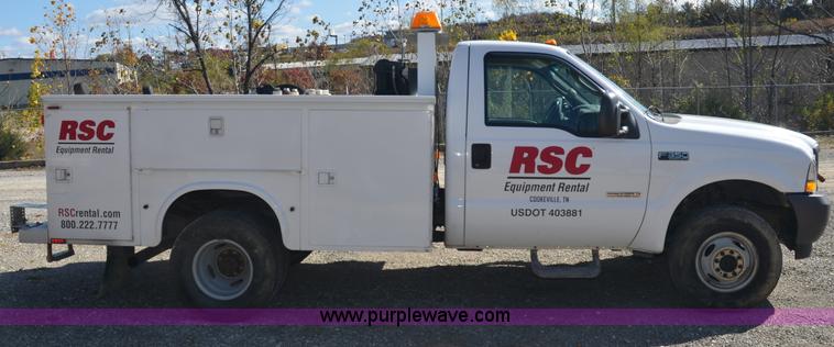 image for item 6042 2004 Ford F350 service truck
