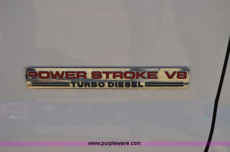 image for item 6042 2004 Ford F350 service truck