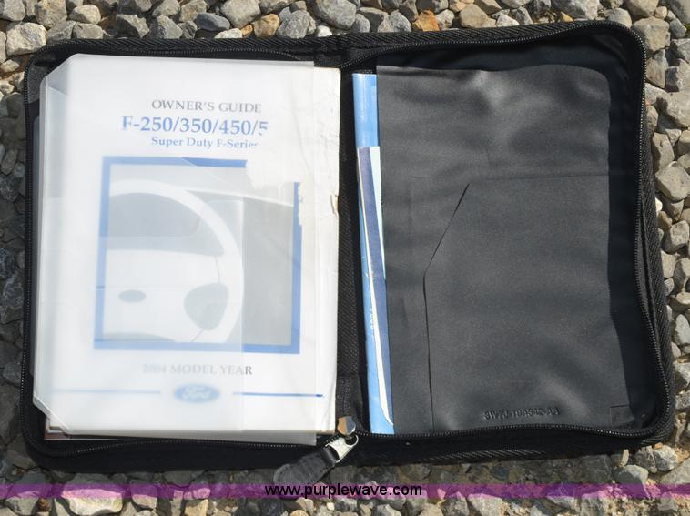 image for item 6042 2004 Ford F350 service truck