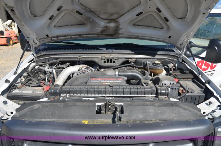 image for item 6042 2004 Ford F350 service truck