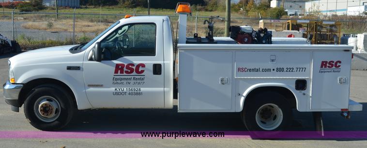 image for item 6043 2004 Ford F350 service truck