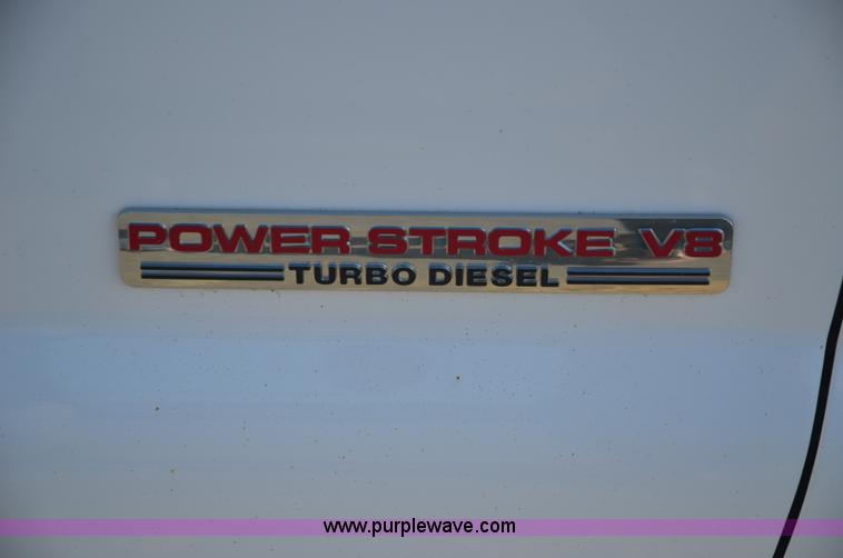 image for item 6043 2004 Ford F350 service truck