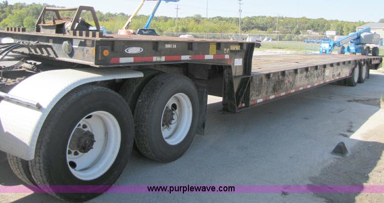 image for item A5011 2005 Ledwell hydraulic dove tail trailer