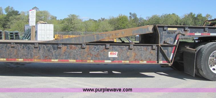 image for item A5011 2005 Ledwell hydraulic dove tail trailer
